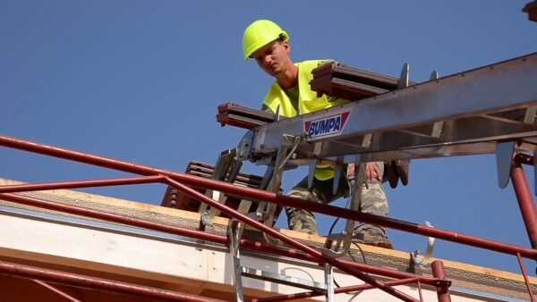 Bumpa Hoist (8m Electric)