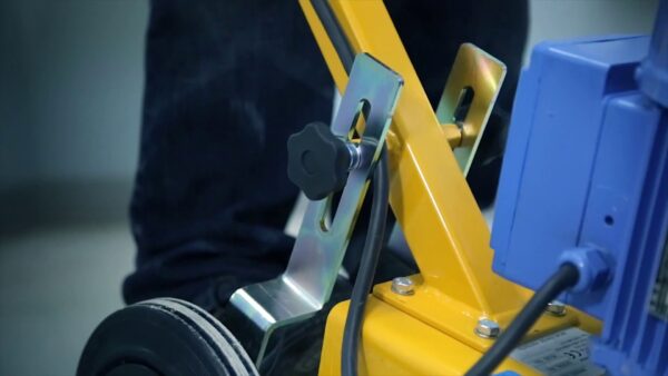 Floor & Tile Remover / Scraper / Stripper / Lifter (Walk Behind)